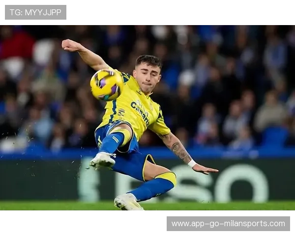 比利亚雷亚尔闪电出击！德甲全能猛将或将加盟西甲豪门打造锋线新传奇