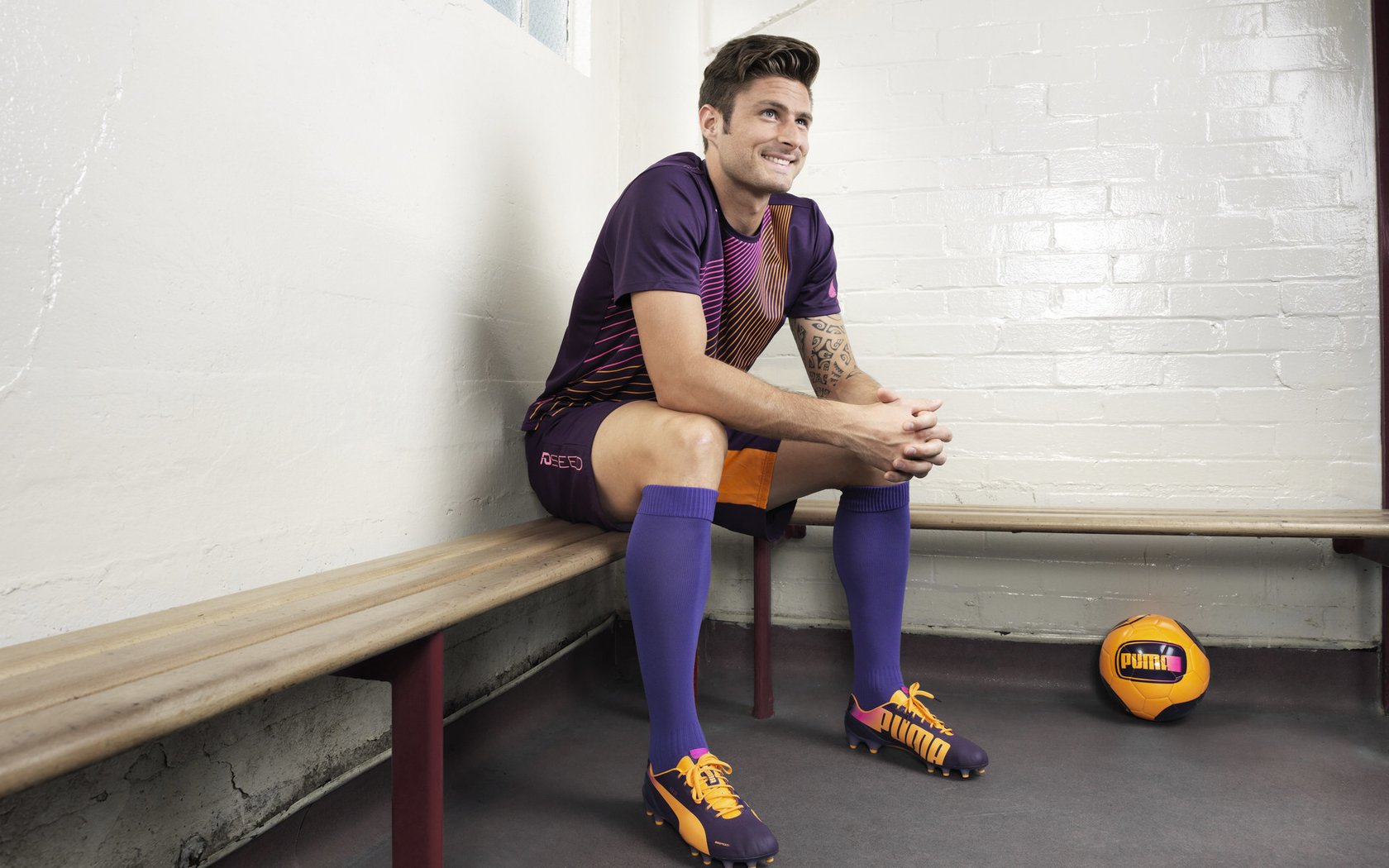 俱乐部与赞助商合作推出球迷福利活动,俱乐部赞助费排行榜